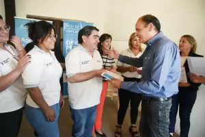 Saadi se reuni con referentes de las Oficinas de Empleo municipales de toda la provincia