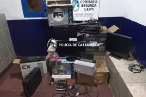 Ladr�n oblig� a un remisero a trasladar elementos de dudosa procedencia