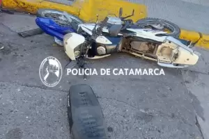 Joven motociclista termin hospitalizado, tras ser impactado por una camioneta