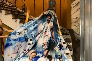 Joven diseadora confeccion un vestido en honor a Messi