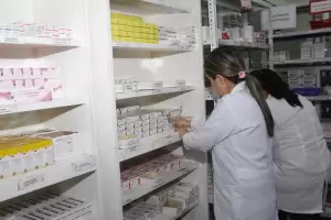 El Gobierno acord con laboratorios nacionales para congelar los precios de los medicamentos