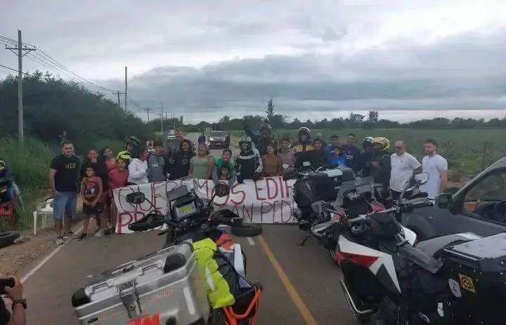 escuela santa rosa corte