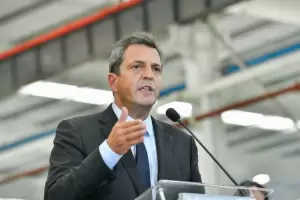 Massa se reunir por la deuda con el Club de Pars