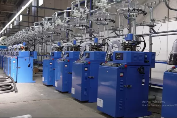 El ocaso de las chimeneas: la industria argentina se hunde en una recesi�n profunda