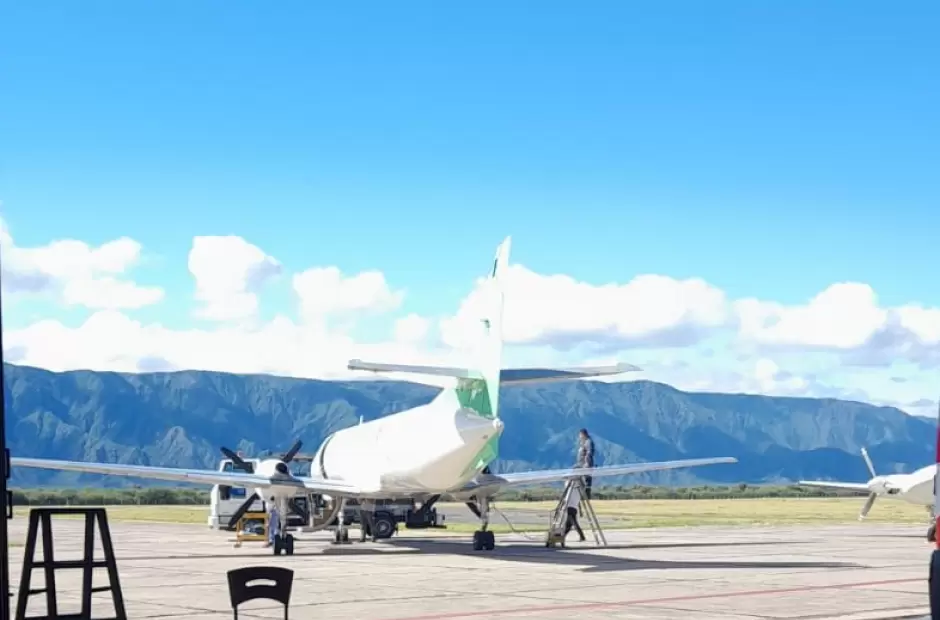 Un avi�n que no es el sanitario, es el que llev� el menor a Buenos Aires.