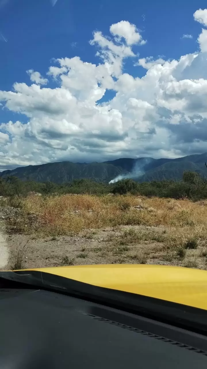 posible incendio f. al suroeste de Valle Chico