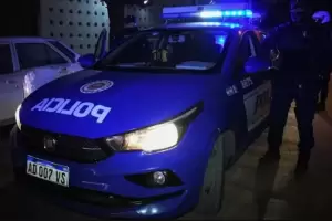 Pareja fue detenida por cruel maltrato a sus 8 hijos: Estaban desnutridos y encerrados