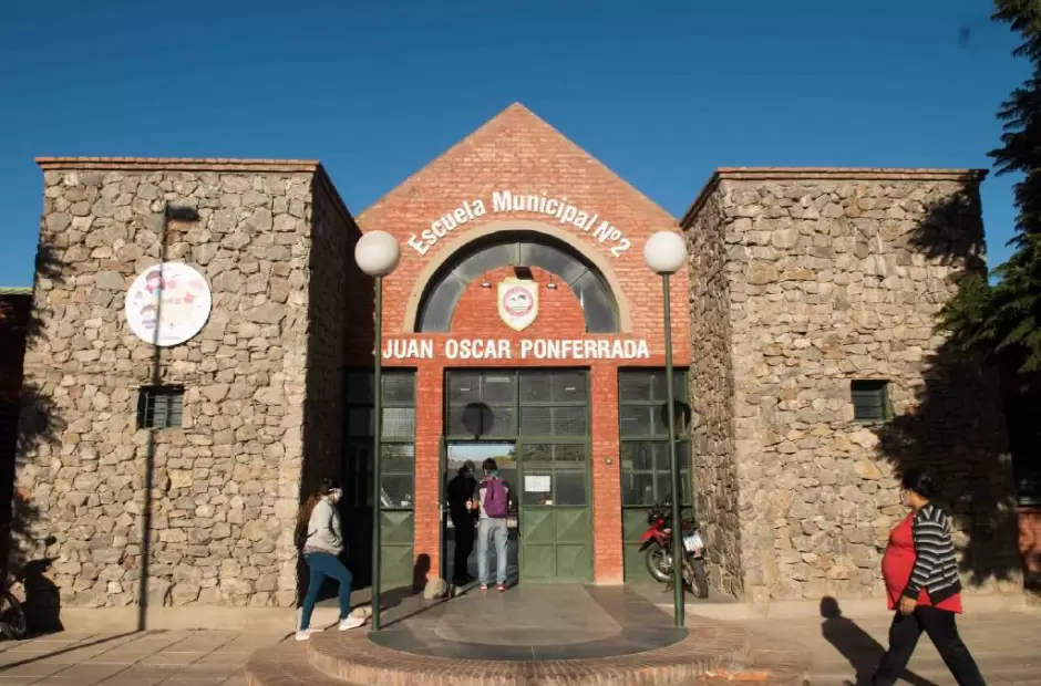 Escuela Municipal N2 Juan Oscar Ponferrada