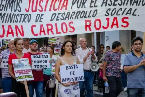 "Basta de encubrimiento": La familia de Rojas march nuevamente pidiendo justicia