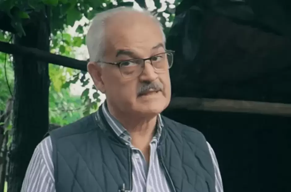 Ba�os Dignos� la propuesta de un candidato tucumano