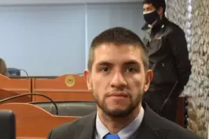 Diego Figueroa apunt contra funcionarios oficialistas en la marcha por Rojas: "Montaje teatral, infeliz y simulado"