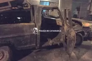Una camioneta se incendi en la zona norte de la Capital