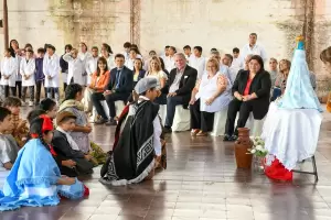 Centurin acompa los festejos de la Escuela N15 "Nuestra Seora del Valle" por su 54 aniversario