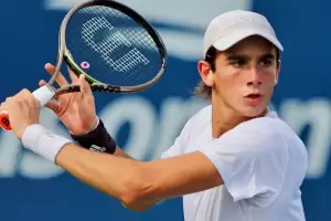 Manu La Serna sigue pisando fuerte y pas a la segunda ronda en Per