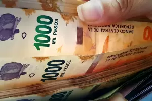 El Gobierno adelanta el pago de sueldos para que coincida con el One Shot Plus