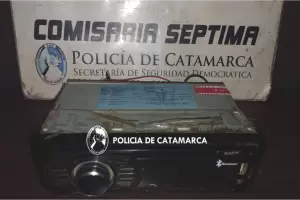 Recuperaron un est�reo robado y un joven termin� aprehendido