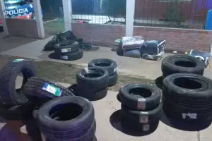 La Polica intercept un cargamento ilegal de neumticos, valuado en ms de $3 millones