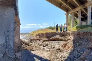 Puente de Sumalao: Infraestructura apunt a las ltimas lluvias como la causante de los daos