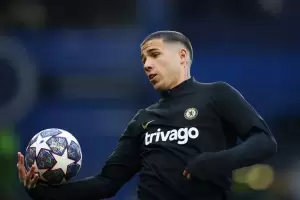 Enzo Fernndez fue criticado por Wesley Sneijder por su actuacin ante el Real Madrid