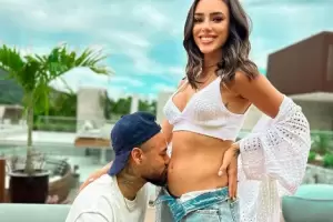Neymar y Bruna Biancardi anunciaron que sern padres