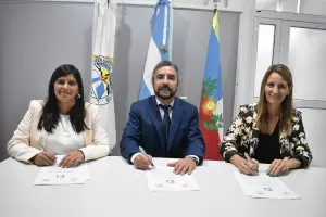 Firman acuerdo para el dictado de la Diplomatura de Daos