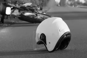 Joven motociclista perdi la vida tras un accidente en Ruta Nacional 64