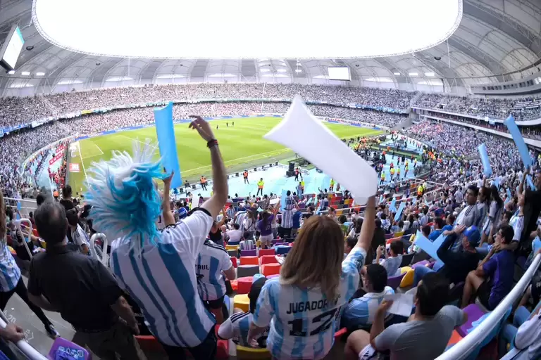 El Estadio Único Madres de Ciudades de Santiago del Estero: 30 mil espectadores con posibilidad de ampliar a 42 mil (Foto: Télam)