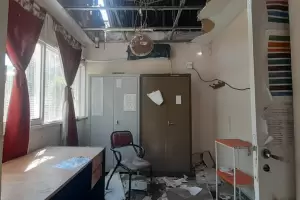 Colapsaron los techos de la Primaria N161: Educacin pide "paciencia" y hay temor de los padres