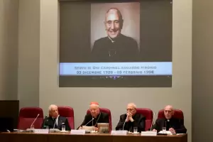 El Vaticano estudiar el supuesto milagro de un excardenal argentino