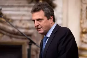 Canje de deuda en pesos: Massa logr refinanciar $7,4 billones de vencimientos