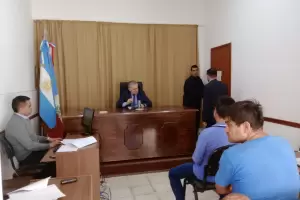 Justicia express: Confesaron que vendieron ropa que haba sido robada y los condenaron