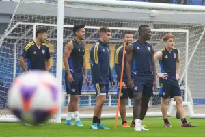 En su segundo entrenamiento con la primera de Boca, el hijo del "Cata" Daz sufri una grave lesin