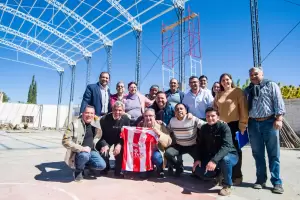 Avanza la construccin de un espacio multideportivo en el Complejo Deportivo Yokavil
