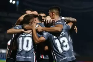 Estudiantes venci 2-1 a Platense y confirm su gran presente en el campeonato