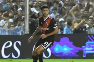 En un partido lleno de polmica, River Plate pele un empate ante Atltico Tucumn y rescat un punto