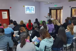 Salud capacit sobre el uso de los kits de lactancia