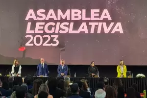 En medio del operativo clamor, Jalil abri la 134 Asamblea Legislativa en el Predio