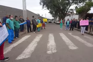 Trabajadores de la Maternidad sostienen el reclamo por la permanencia de Acevedo