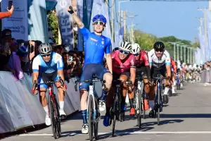 Gran victoria del italiano Samuel Quaranta en la segunda etapa del Tour