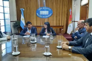 Firman convenio entre la Corte y la comuna de Antofagasta