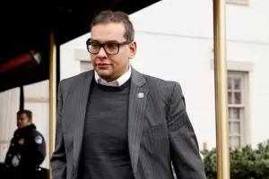 Detuvieron a un congresista republicano que se invent el curriculum, acusado de lavado de dinero