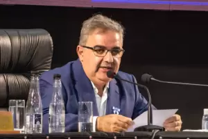 Ral Jalil felicit a los ganadores de las elecciones que se llevaron a cabo en Salta, La Pampa y Tierra del Fuego