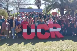 Foro de la UCR en Beln: "El Oeste minero exige un debate respecto de la participacin de la oposicin en CAMYEN"