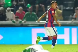 Con un gol en el final, San Lorenzo venci a Banfield y le pisa los talones a River