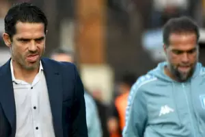 Racing profundiz su crisis: fue goleado 3-0 por Platense y Gago qued en la cuerda floja