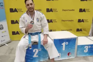 Walter Carrizo se qued con medalla de plata en el Torneo Metropolitano de Karate