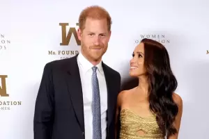 El prncipe Harry y Meghan Markle denuncian que fueron perseguidos peligrosamente por paparazzis