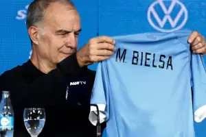 Marcelo Bielsa fue presentado como entrenador de Uruguay