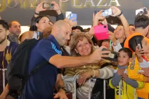 Fervor por la Seleccin Sub 20 antes del debut mundialista: el clido recibimiento en Santiago del Estero