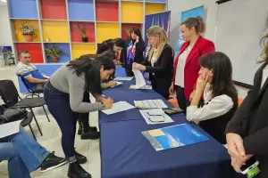 Entregaron aportes econmicos a los beneficiarios del Programa de Empleo Independiente en la Capital